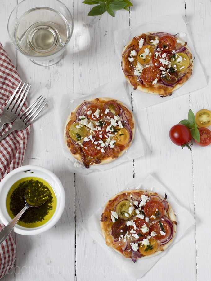 mini pizzas